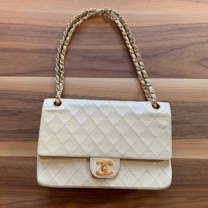 SOLD ✨Chanel Vintage Double Flap Bag Beige